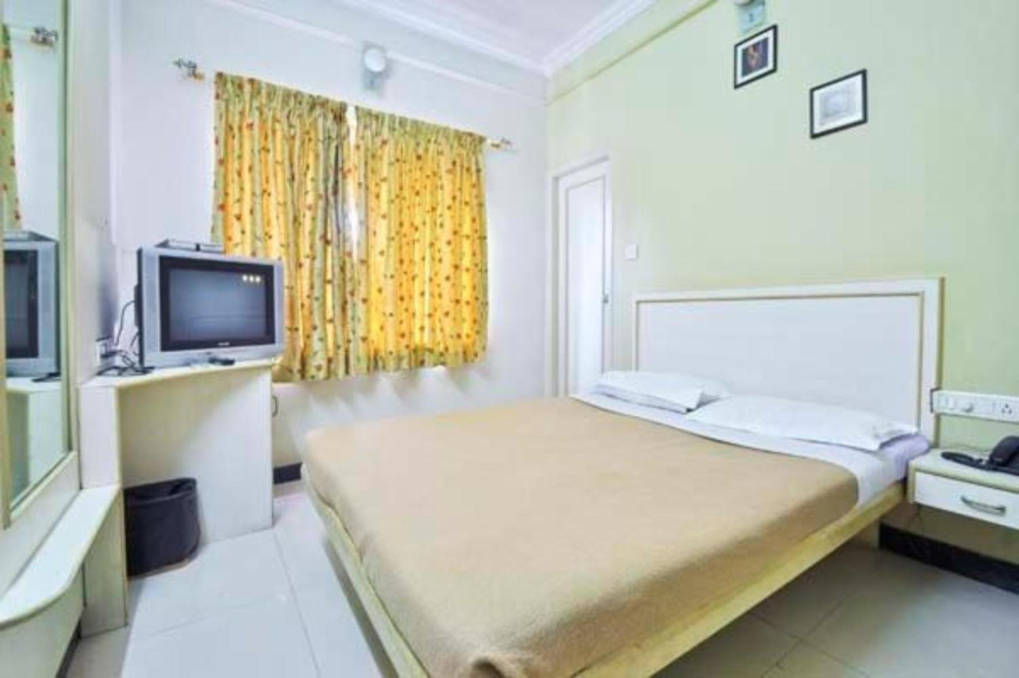 The Corporate Comforts Bangalore Esterno foto